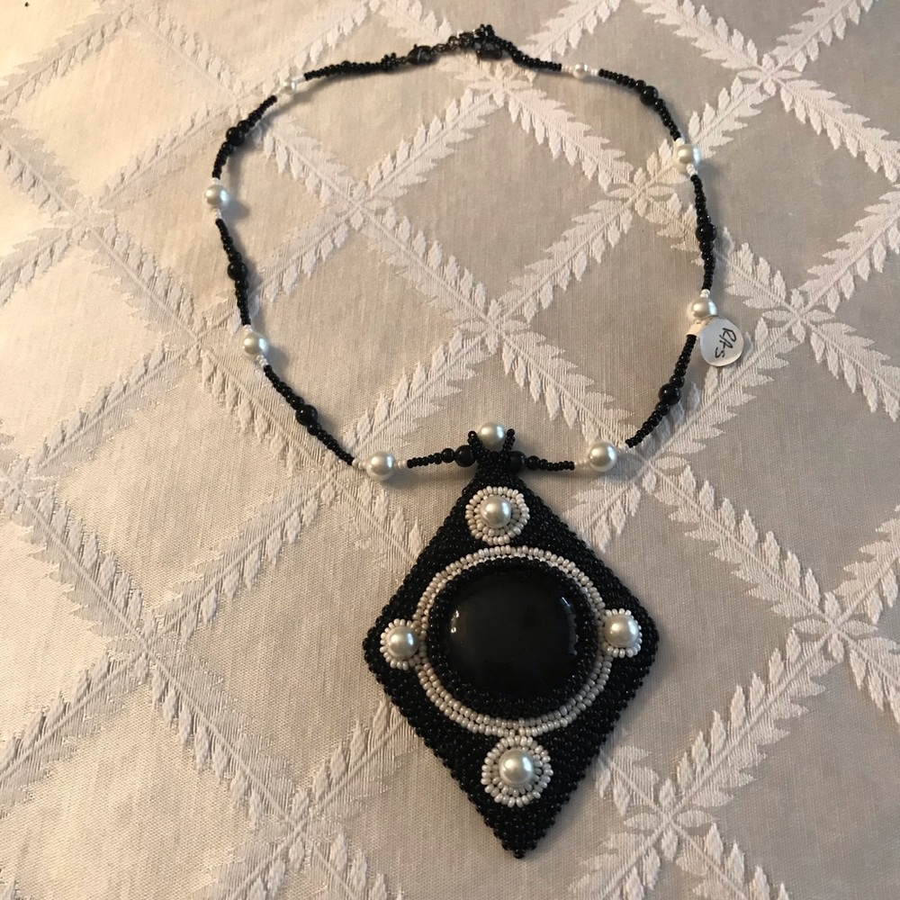 Art Deco Handbeaded necklace